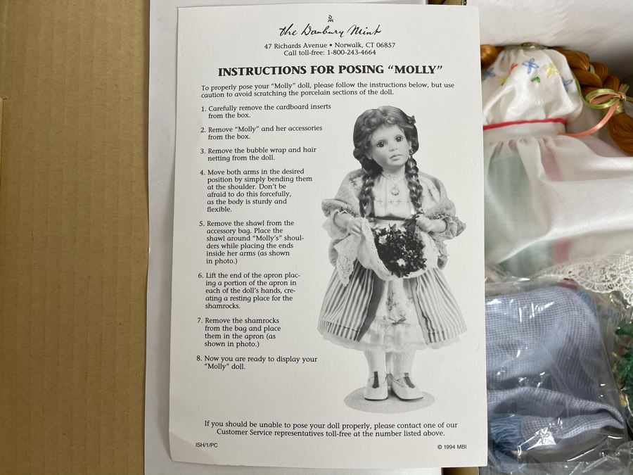 New Molly Irish Porcelain Collectible Doll By Peggy Dey / Danbury Mint 20'L With Box [Photo 6]