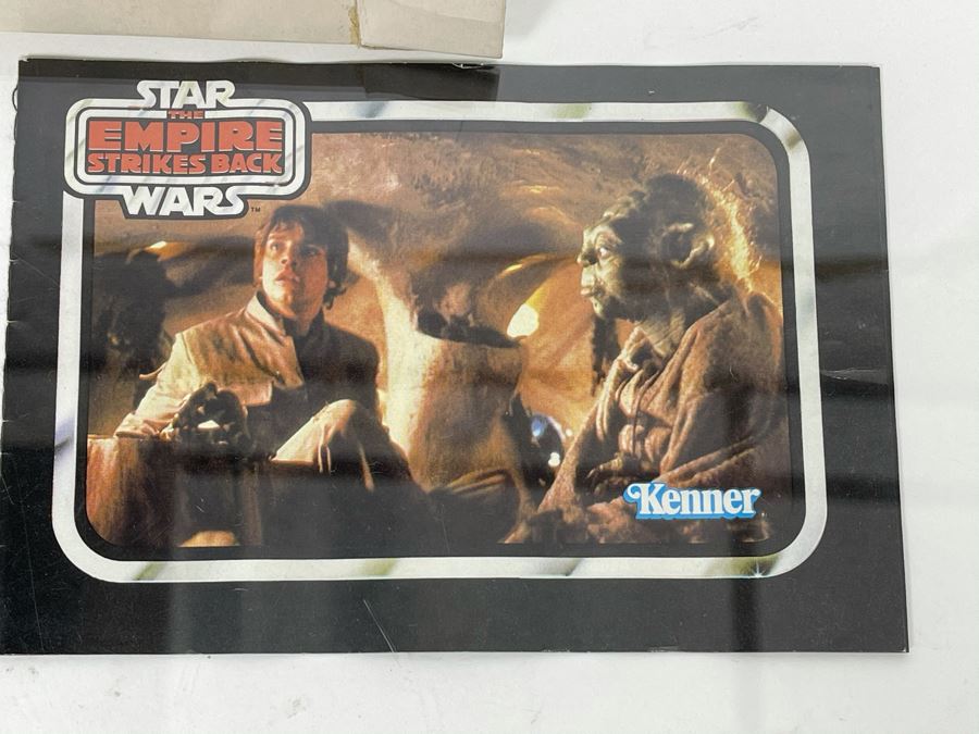 EXTREMELY RARE SEALED 1980 Kenner Mail-Away Offer Star Wars The Empire Strikes Back Star Wars Action Figures Survival Kit (Needed 5 Proofs Of Purchase From Kenner Action Figures) [Photo 13]