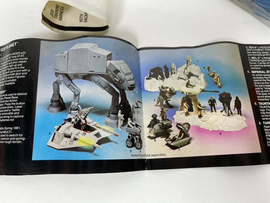 EXTREMELY RARE SEALED 1980 Kenner Mail-Away Offer Star Wars The Empire Strikes Back Star Wars Action Figures Survival Kit (Needed 5 Proofs Of Purchase From Kenner Action Figures) [Photo 18]