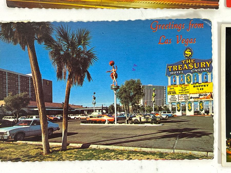 Collection Of Vintage Las Vegas Nevada Postcards And New Frontier Hotel Menu In Las Vegas [Photo 4]