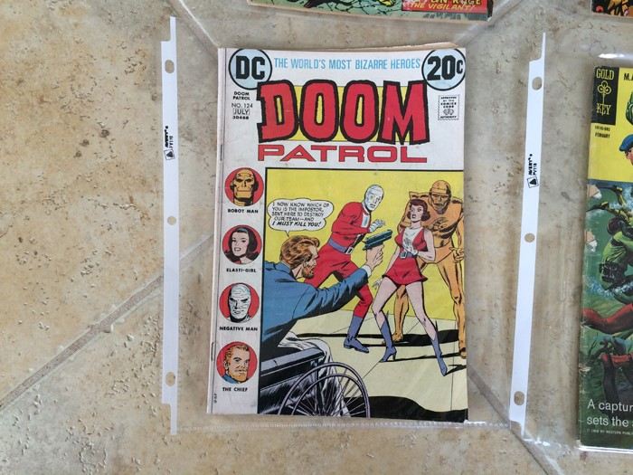 Lot of Vintage Comic Books [Photo 13]