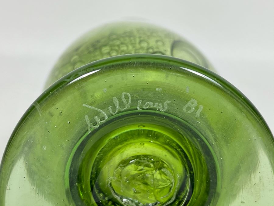 Vintage 1981 Signed Green Art Glass Vase Signed Williams 11.5H [Photo 7]