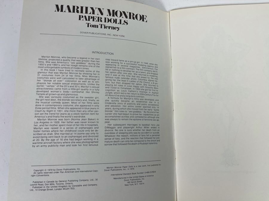 Vintage 1979 New Marilyn Monroe Paper Dolls By Tom Tierney [Photo 2]
