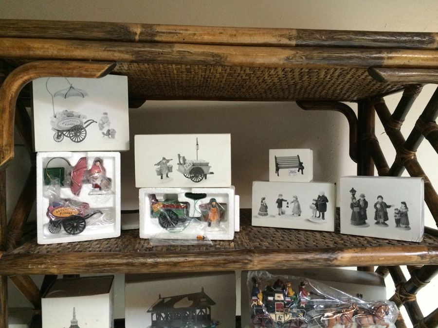 Huge Lot of Department 56 Heritage Village Collection [Photo 2]