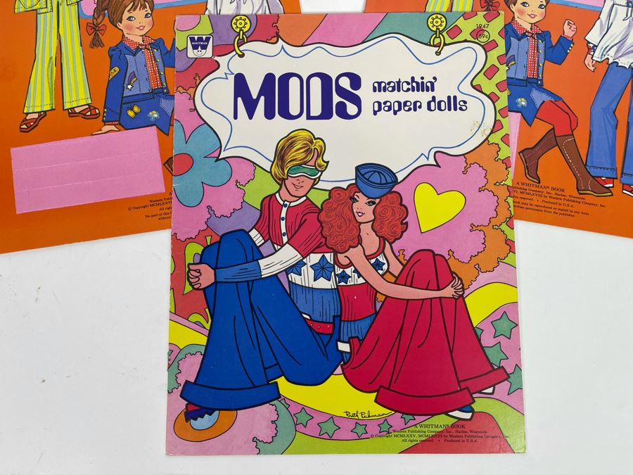 Vintage 1978 New MODS Matchin' Paper Dolls And (2) Tini Mods Paper Dolls Books [Photo 2]