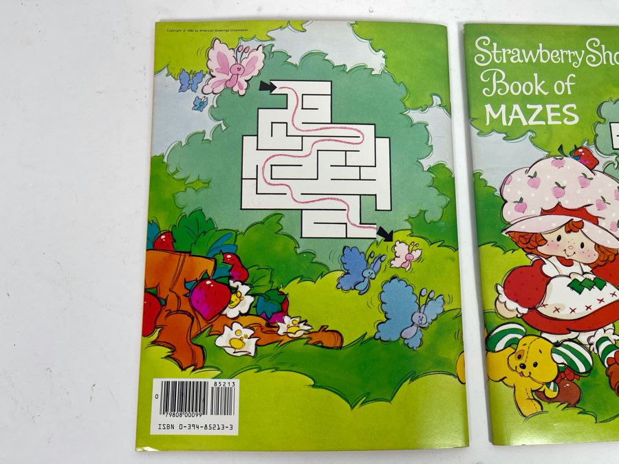 (2) Vintage 1982 New Strawberry Shortcake Book Of Mazes [Photo 3]