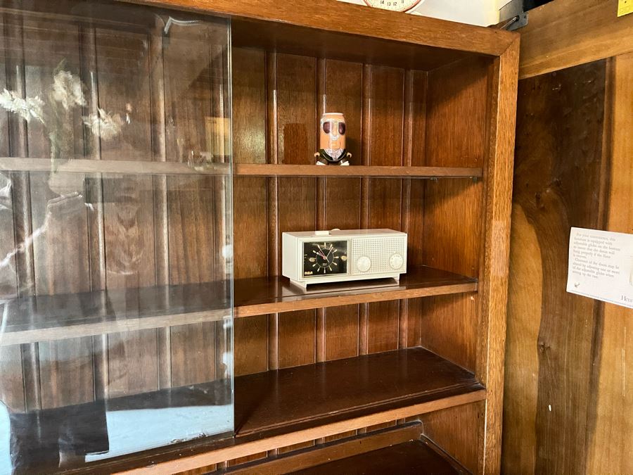 Mid-Century Bookcase Curio China Cabinet [Photo 10]
