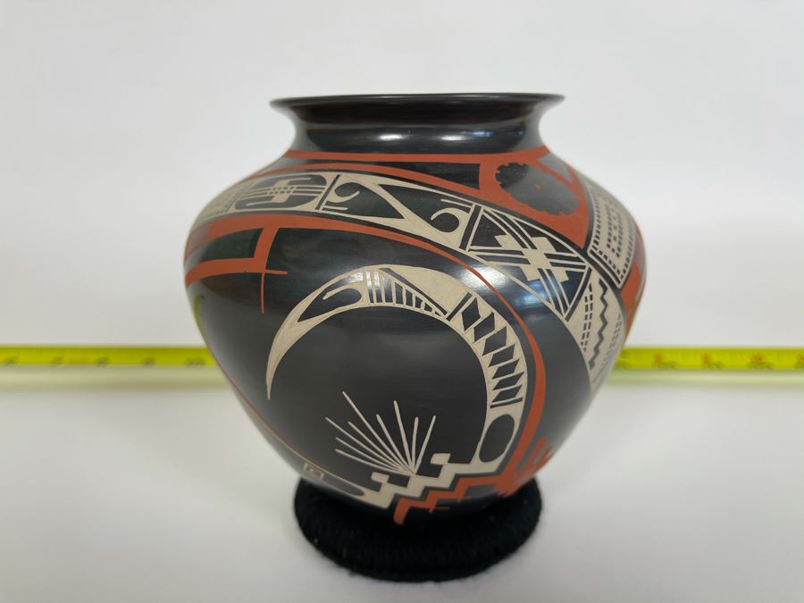 Mata Ortiz Indian Art Pottery Signed By Carlos Carrillo Mexico 6W X 6H [Photo 4]