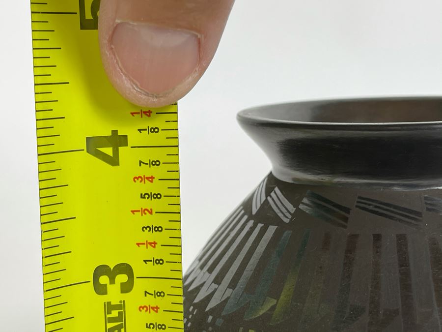 Mata Ortiz Indian Art Black Pottery Signed By Lidia Ponce Mexico 5W X 4H [Photo 12]