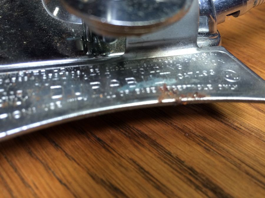 Vintage Durabilt Iron in Excellent Condition [Photo 6]