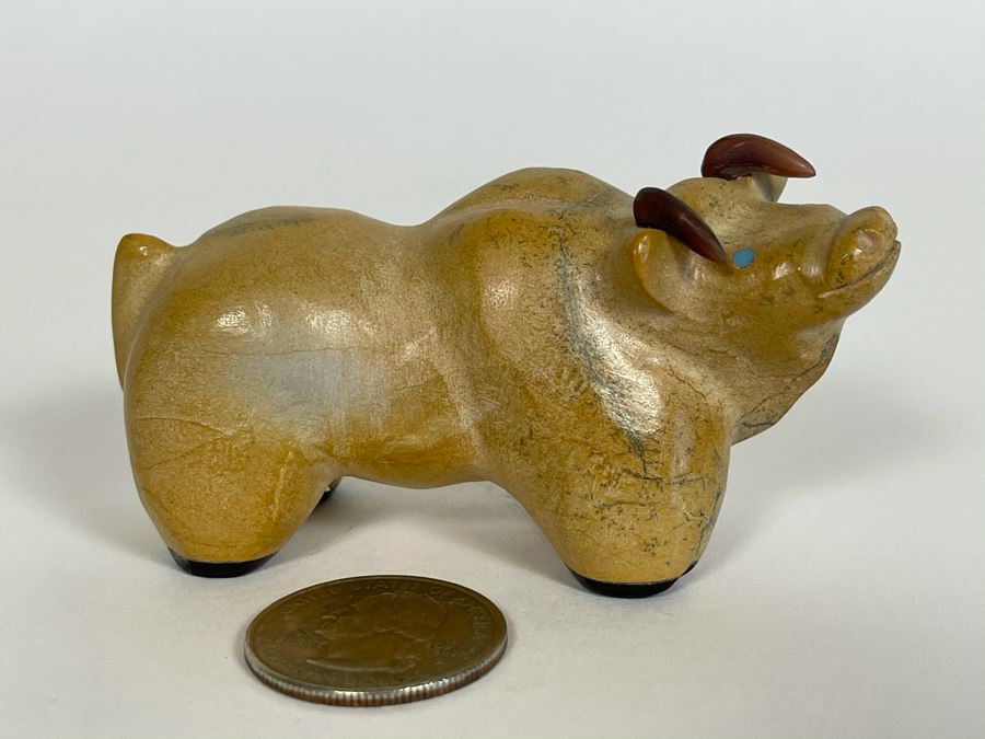 Carved Stone Native American Fetish Of Bull With Turquoise Eyes [Photo 2]