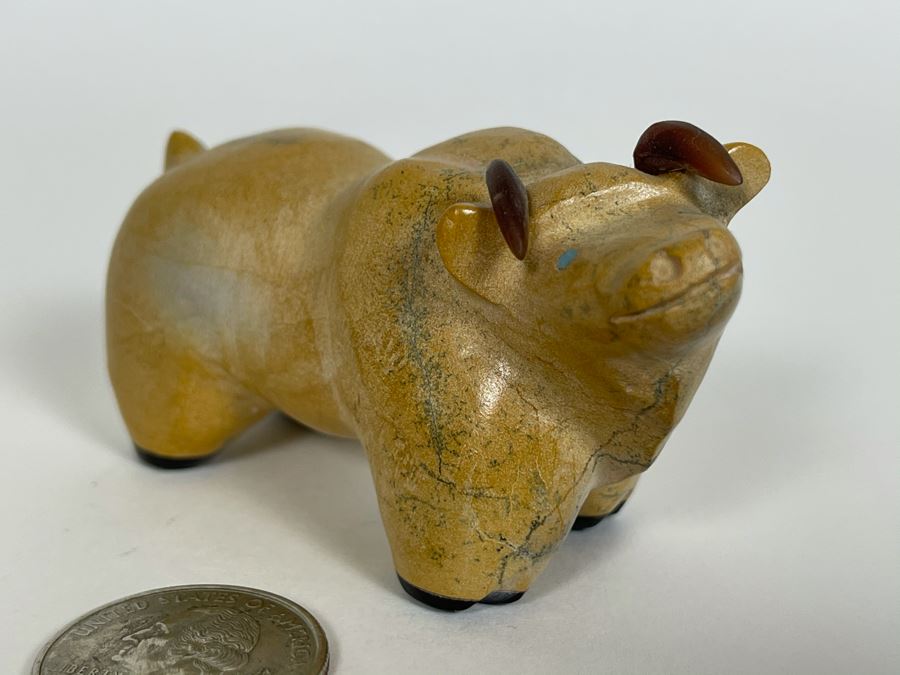 Carved Stone Native American Fetish Of Bull With Turquoise Eyes [Photo 4]