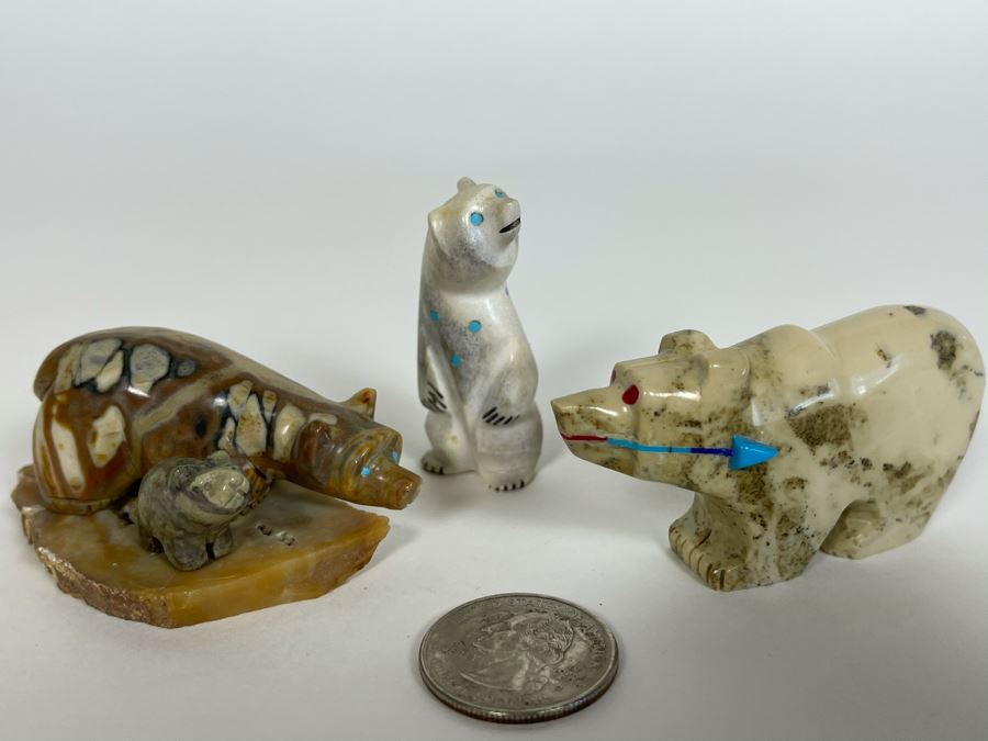Collection Of Native American Carved Stone Bear Fetishes - One Signed By David Chavez, Zuni [Photo 3]