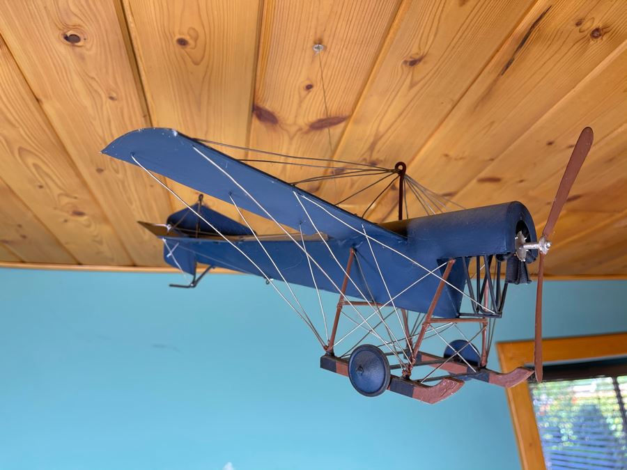 Pottery Barn Metal Airplane Model [Photo 4]