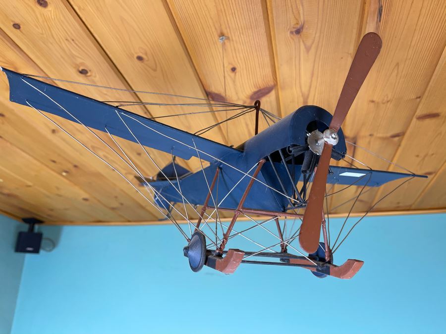 Pottery Barn Metal Airplane Model [Photo 2]