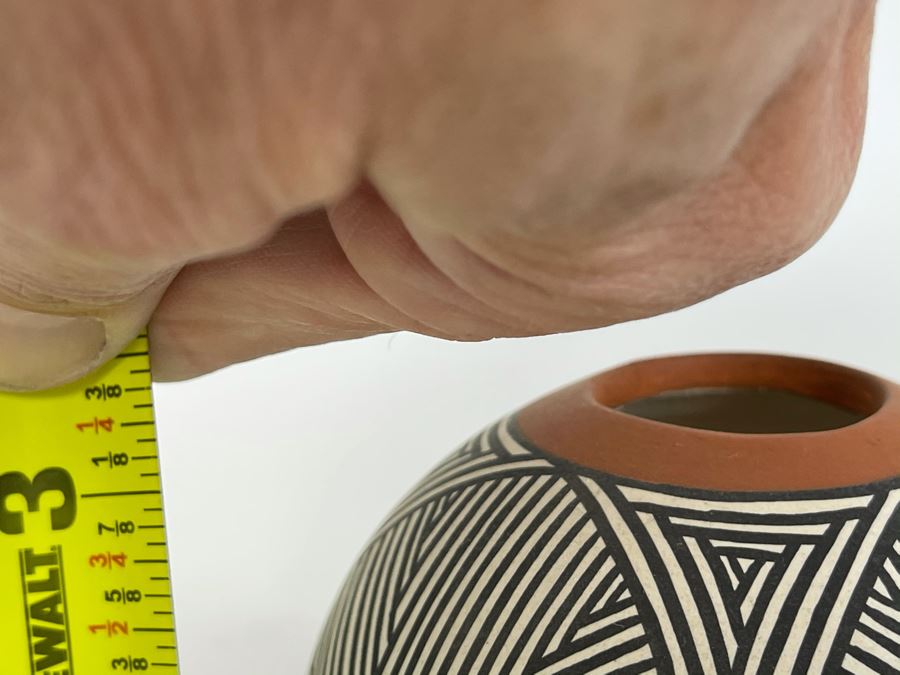 Native American Pottery Geometric Design Signed MH Or MI - Acoma, New Mexico 3.5 X 3.5 [Photo 10]