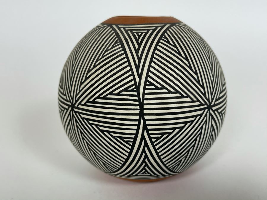 Native American Pottery Geometric Design Signed MH Or MI - Acoma, New Mexico 3.5 X 3.5 [Photo 1]