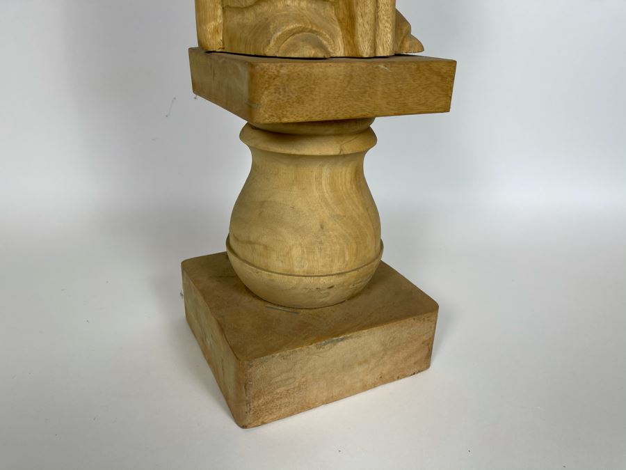 Large Carved Wooden Partially Gilded Sculpture Of Angel With Removable Wings Blowing Trumpet Horn [Photo 9]