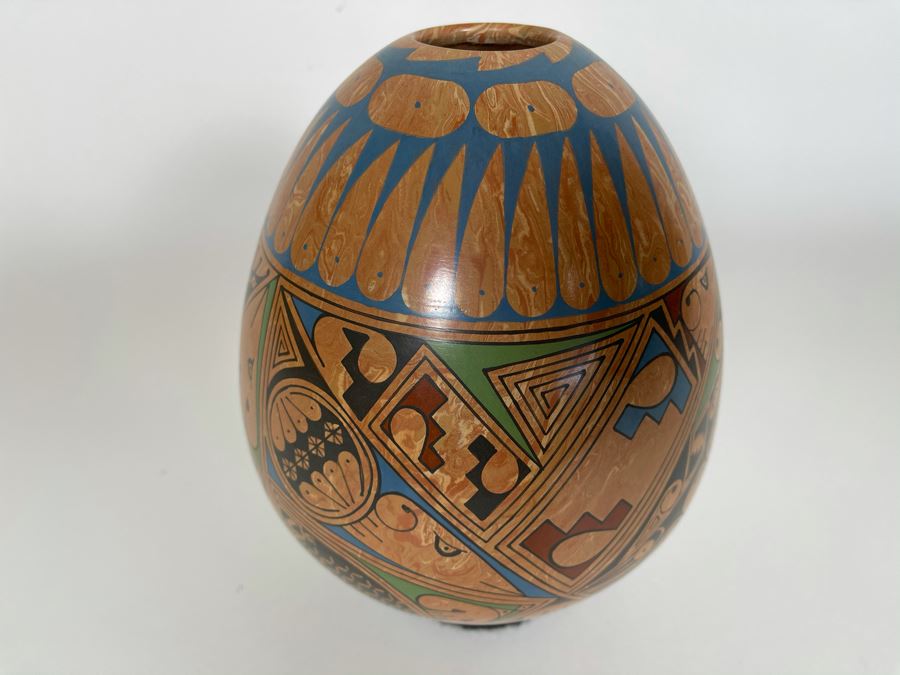 Signed Mata Ortiz Indian Art Pottery Mexico 6W X 8.5H [Photo 6]