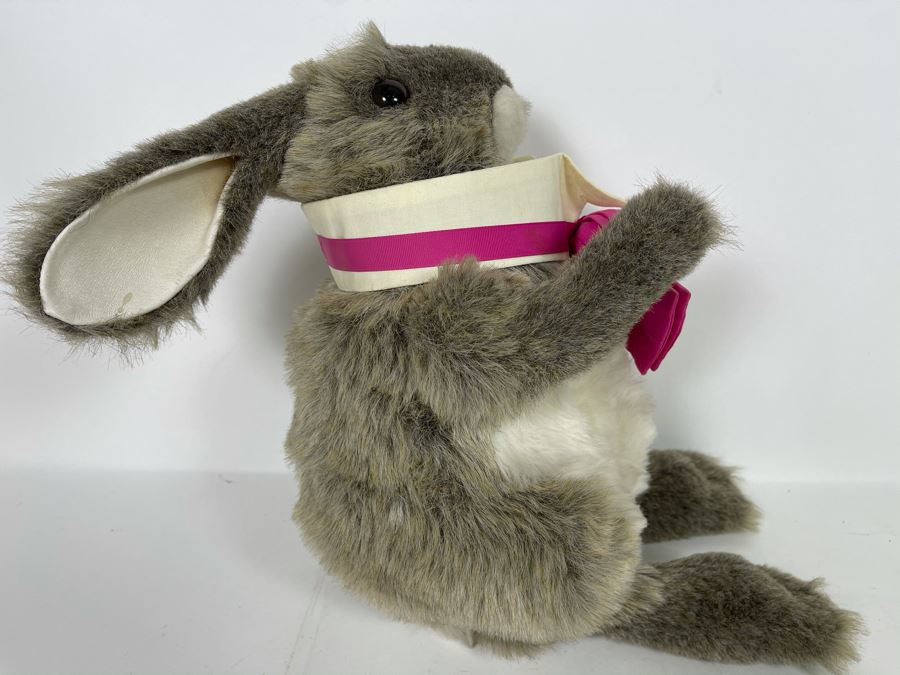 Charleen Kinser Designs Plush Rabbit 20L [Photo 5]