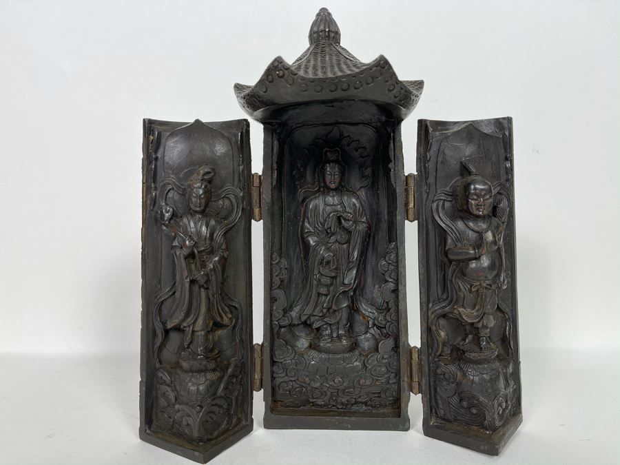 Signed Vintage Relief Carved Wooden Buddha Shrine Altar Travel Portable Tri-Fold Hinged 8.5W X 9.5H [Photo 2]