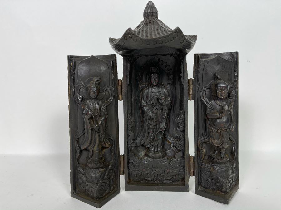 Signed Vintage Relief Carved Wooden Buddha Shrine Altar Travel Portable Tri-Fold Hinged 8.5W X 9.5H [Photo 3]