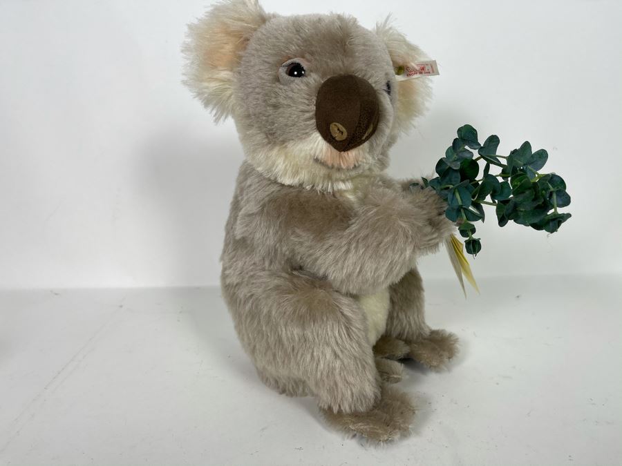 Signed Original Steiff Koala Bear With Tags Signed By The President Of Steiff Paul H. Johnson 13H [Photo 3]