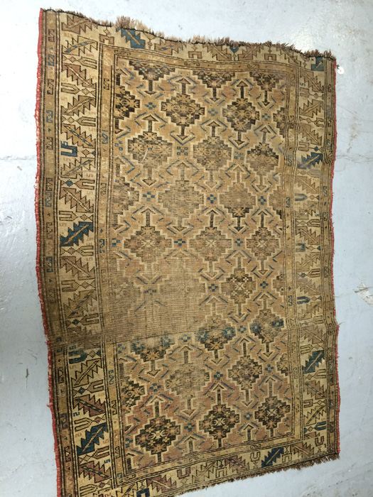 Handmade Geometric Wool Area Rug - 43' x 59'  [Photo 1]