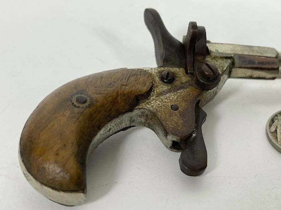 Vintage Miniature Starter Pistol Handcrafted Of Steel And Wood 4.5W X 2.5H [Photo 3]