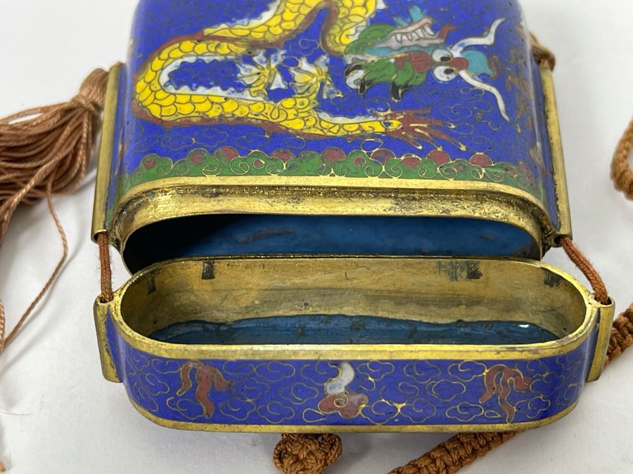 Vintage Chinese Cloisonne Enamel Opium Box Pendant Necklace Dragon Design 2.25W X 2.25H [Photo 11]