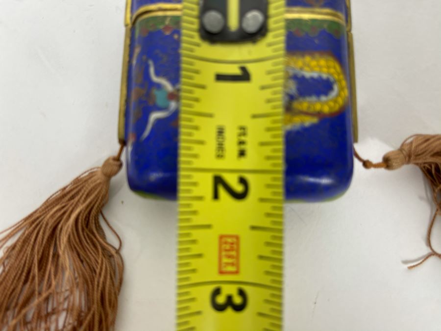 Vintage Chinese Cloisonne Enamel Opium Box Pendant Necklace Dragon Design 2.25W X 2.25H [Photo 13]