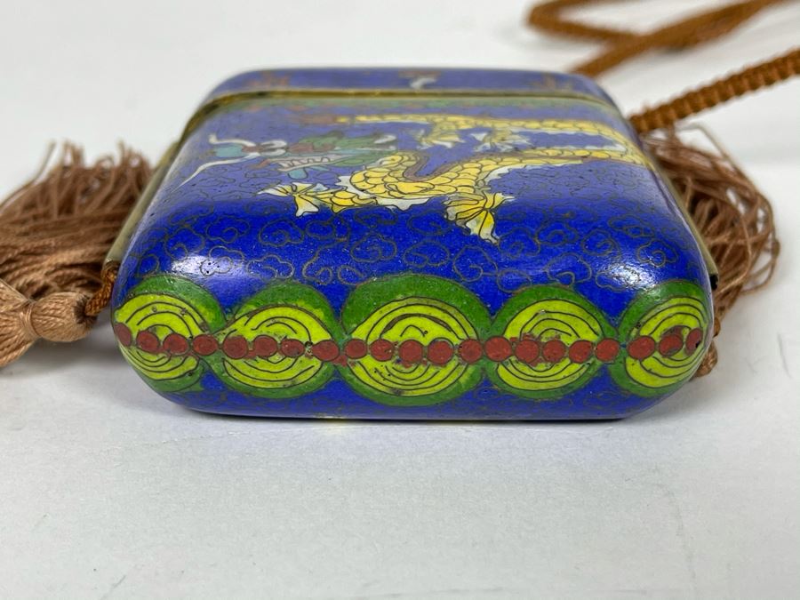 Vintage Chinese Cloisonne Enamel Opium Box Pendant Necklace Dragon Design 2.25W X 2.25H [Photo 10]