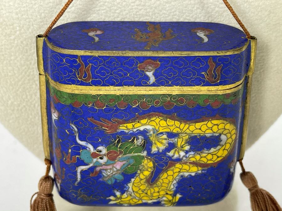 Vintage Chinese Cloisonne Enamel Opium Box Pendant Necklace Dragon Design 2.25W X 2.25H [Photo 5]