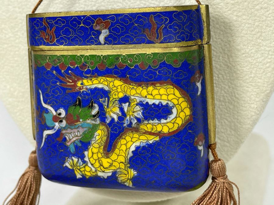 Vintage Chinese Cloisonne Enamel Opium Box Pendant Necklace Dragon Design 2.25W X 2.25H [Photo 9]