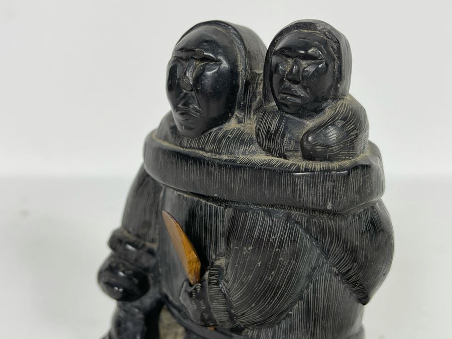 Vintage Haida Argillite Black Stone Carving Sculpture - From Island Off The Coast Of British Columbia Canada 3.5W X 4.5H [Photo 8]