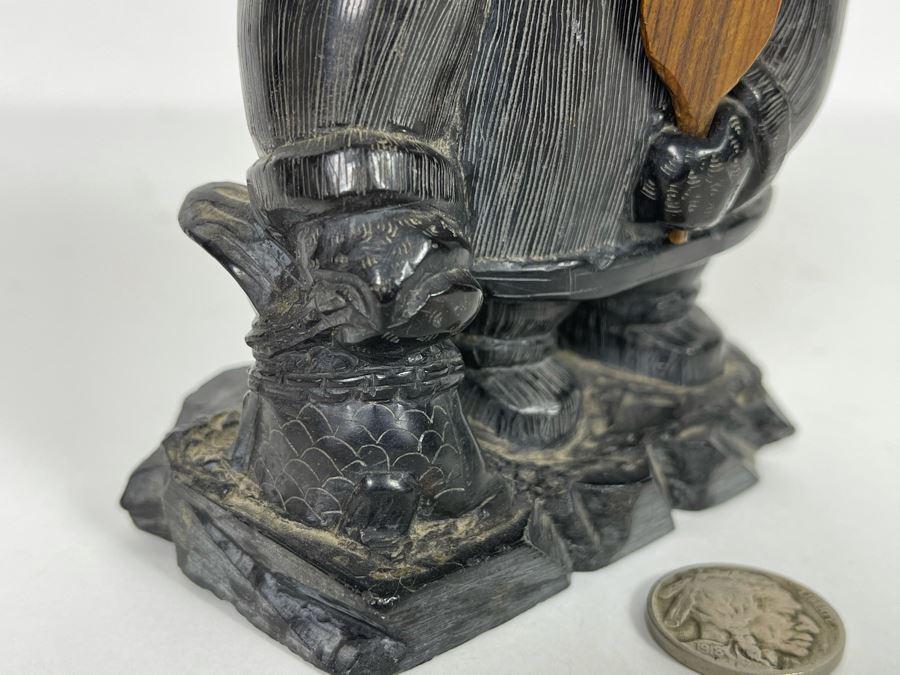 Vintage Haida Argillite Black Stone Carving Sculpture - From Island Off The Coast Of British Columbia Canada 3.5W X 4.5H [Photo 4]