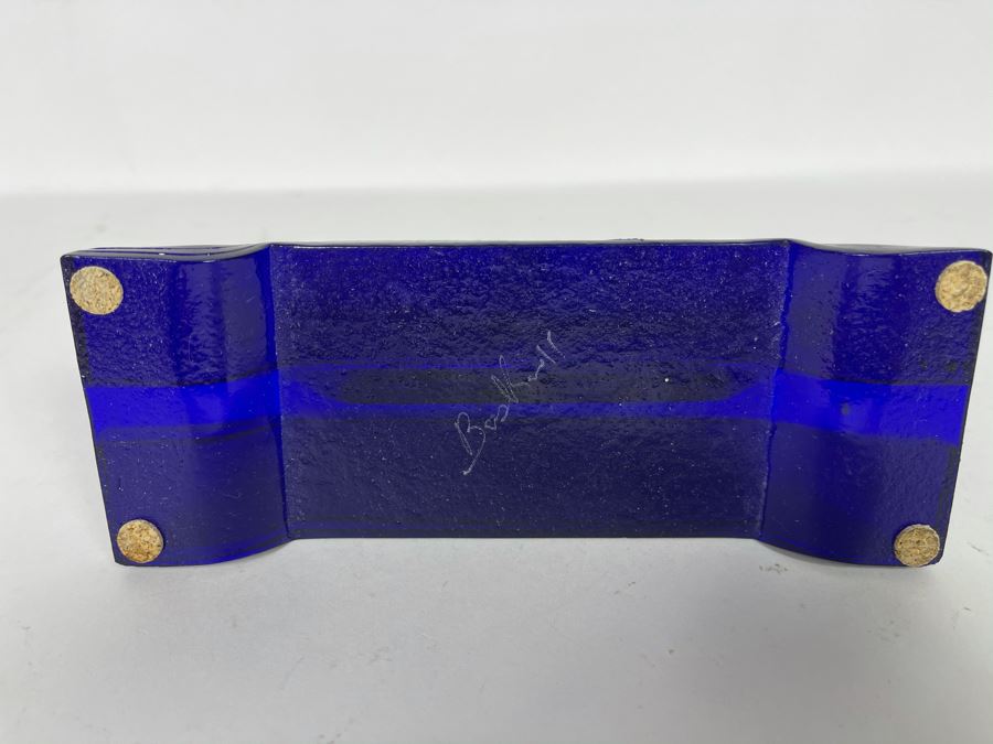 Signed Art Glass Menorah 7W X 2.5D X 7H [Photo 7]