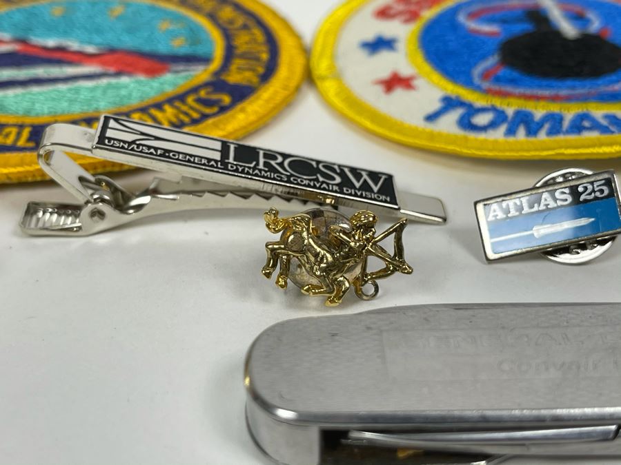 General Dynamics Collectibles Lot Including Tomahawk Patches, General Dynamics Convair Division Pocket Knives And Various Pins Including Atlas Rocket 25 [Photo 5]