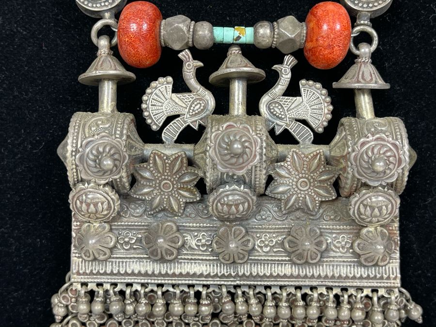 Vintage Chinese Tibetan Sterling Silver Pendant With Red Coral And Turquoise Beaded Necklace Statement Piece 386g [Photo 4]