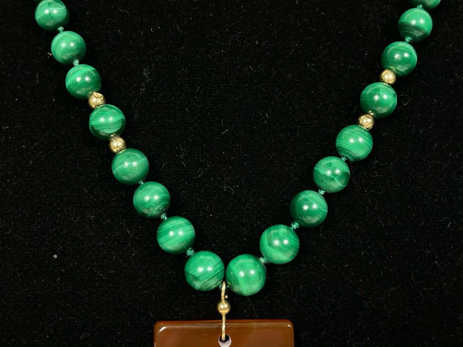 Malachite And Carnelian On Knotted Silk Vermiel Clasp Necklace 24L [Photo 4]