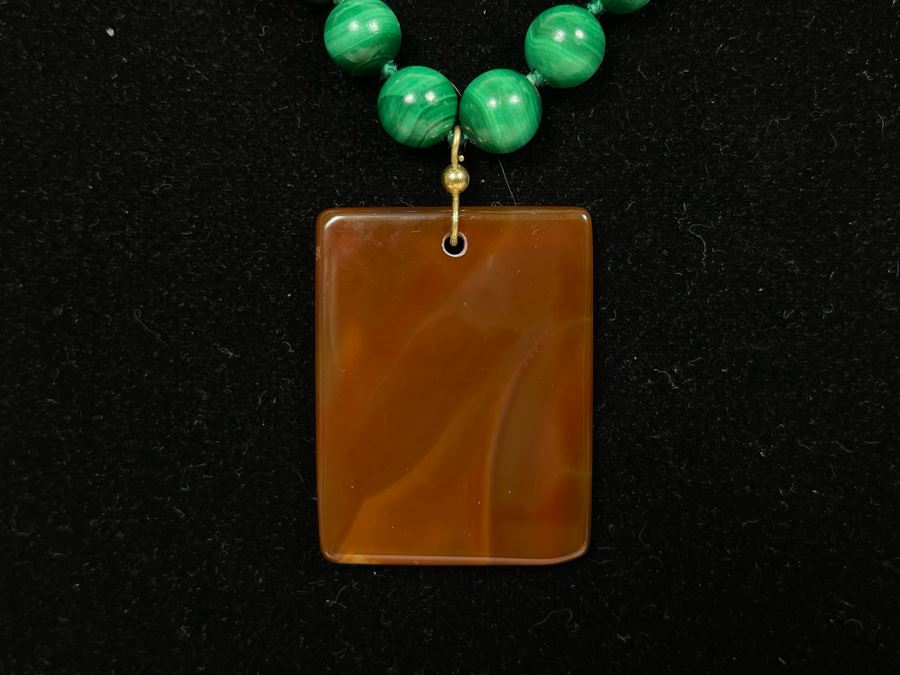 Malachite And Carnelian On Knotted Silk Vermiel Clasp Necklace 24L [Photo 6]