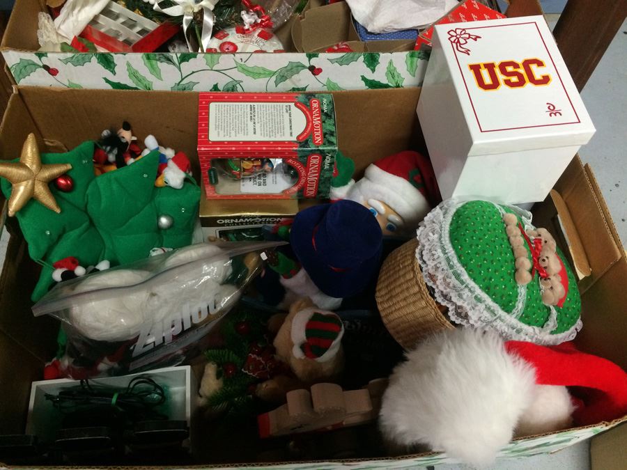 Huge Christmas in May Lot [Photo 2]