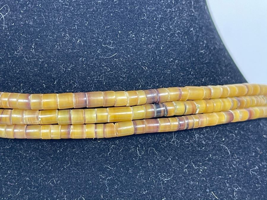 Vintage Chinese Jade Pendant And 3-Strand Shell Heishi Bead Necklace 24L [Photo 10]