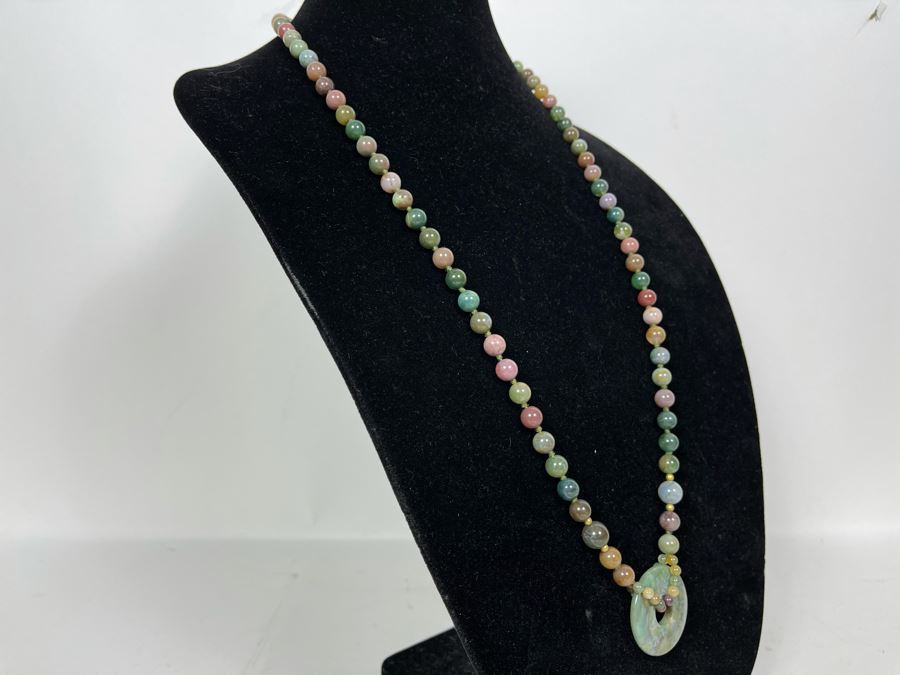 Mulit-Colored Stone Beaded Necklace With Donut Pendant 32L [Photo 10]