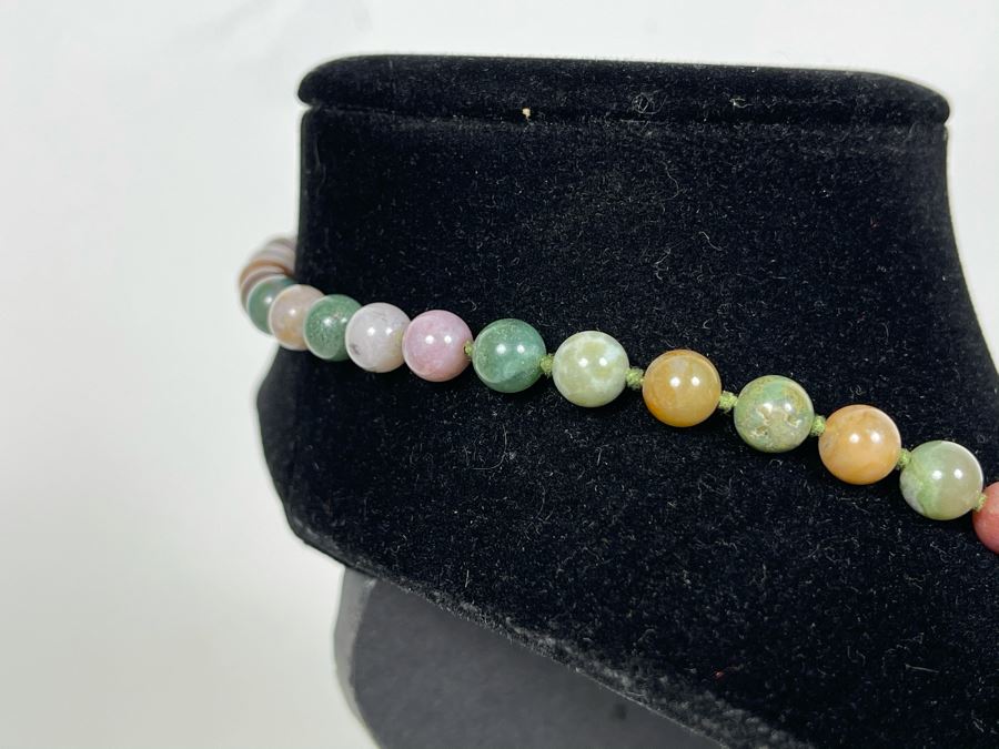 Mulit-Colored Stone Beaded Necklace With Donut Pendant 32L [Photo 12]