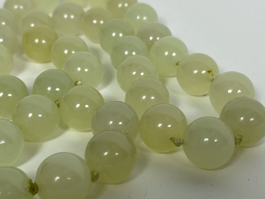 Vintage Jade Bead (0.6' Dia Beads) Necklace 30'L [Photo 13]