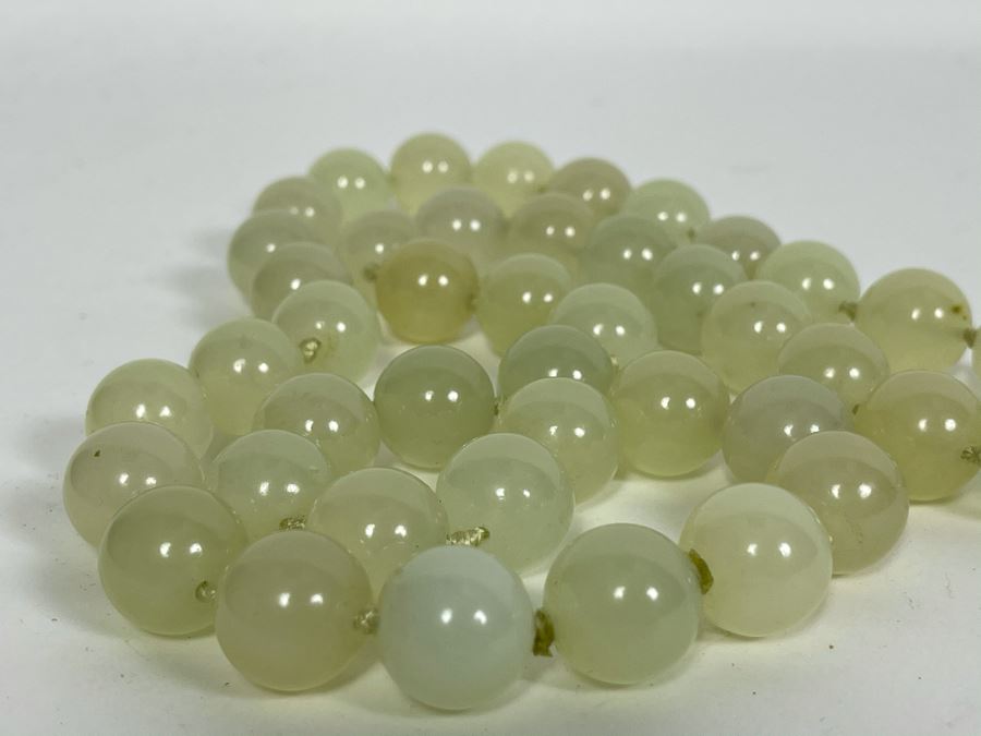 Vintage Jade Bead (0.6' Dia Beads) Necklace 30'L [Photo 12]