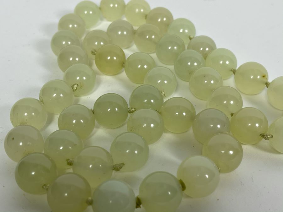 Vintage Jade Bead (0.6' Dia Beads) Necklace 30'L [Photo 11]