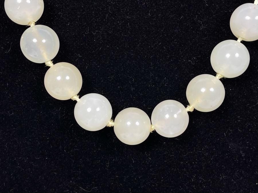 Vintage Jade Bead (0.6' Dia Beads) Necklace 30'L [Photo 5]