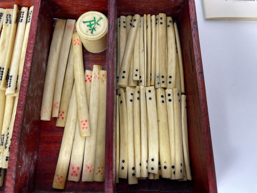 Vintage Chinese Mahjong Set Bamboo And Bone Tiles With Rosewood Wooden 5-Drawer Box 9.5W X 6D X 6.5H [Photo 24]